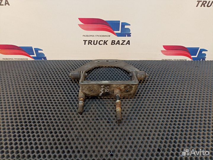 Кронштейн кулисы кпп Scania 5-series