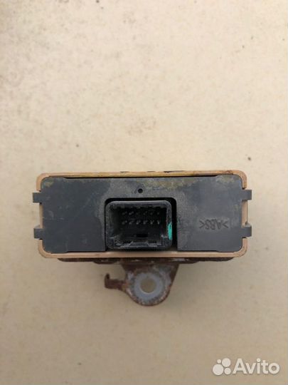 Блок контроля давления в шинах Toyota Camry XV40