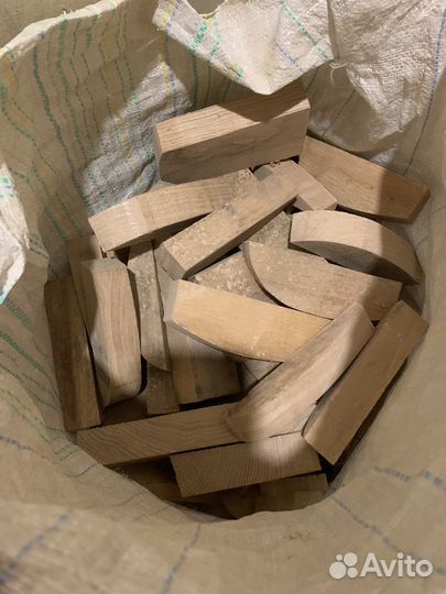 Дубовые дрова в мешках