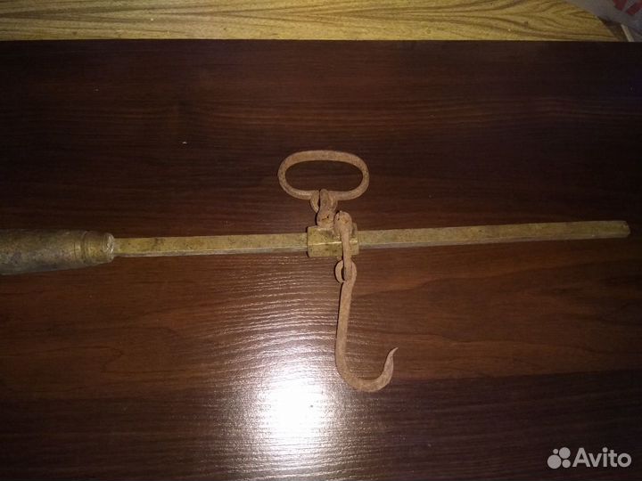 Весы старинные