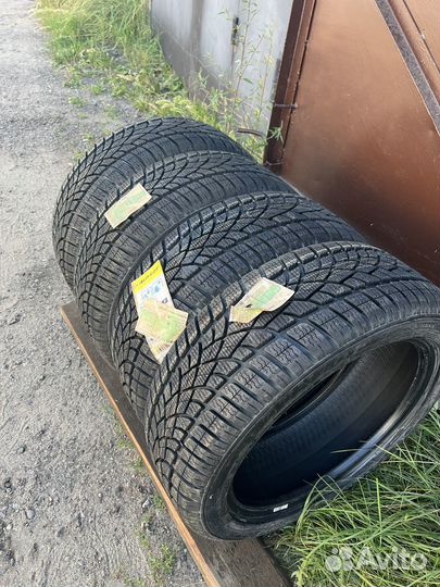 Dunlop SP Winter Sport 3D 205/50 R17