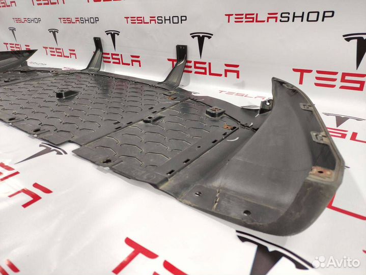 Диффузор бампера заднего Tesla Model S 2015