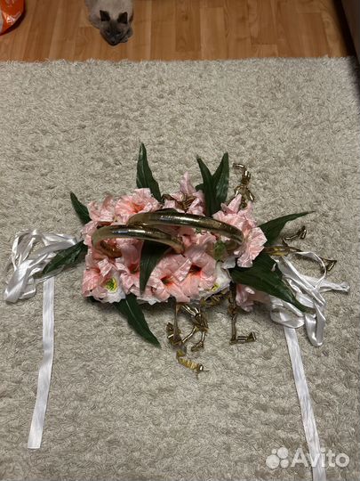 Свадебные кольца на авто