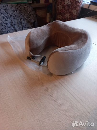 Подушка ортопедическая для путешествий