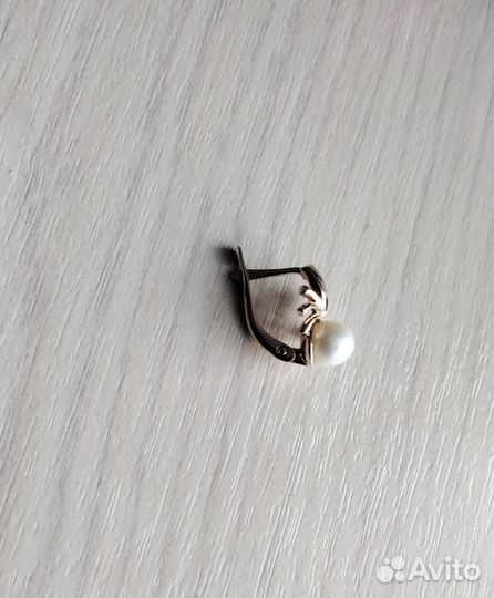Серьги золотые с жемчугом