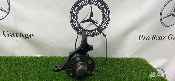 Кулак Mercedes-Benz C-Класс W204/S204 W204.002