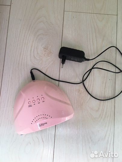 Уф лампа для ногтей