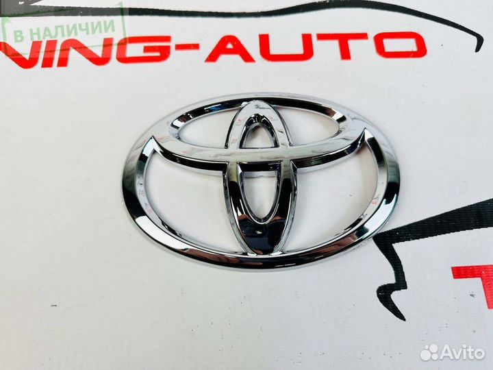 Эмблема 5-й двери Toyota