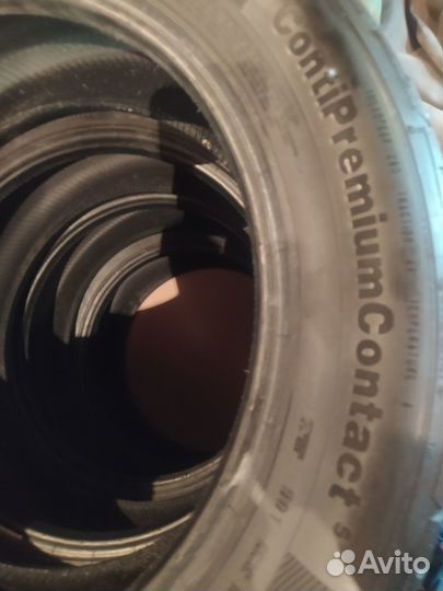 Continental ContiPremiumContact 5 215/55 R17