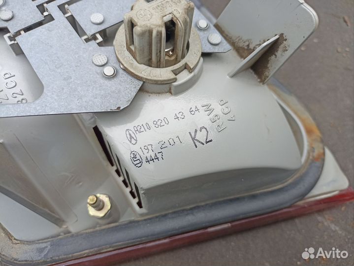 Фонарь левый Mercedes w210