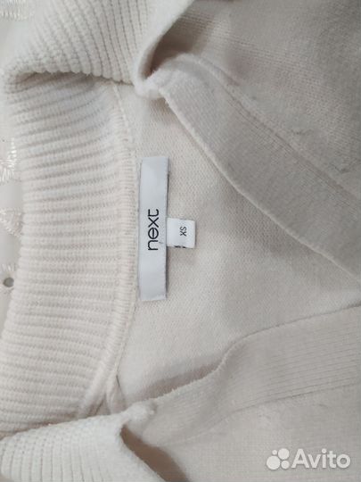Свитер next