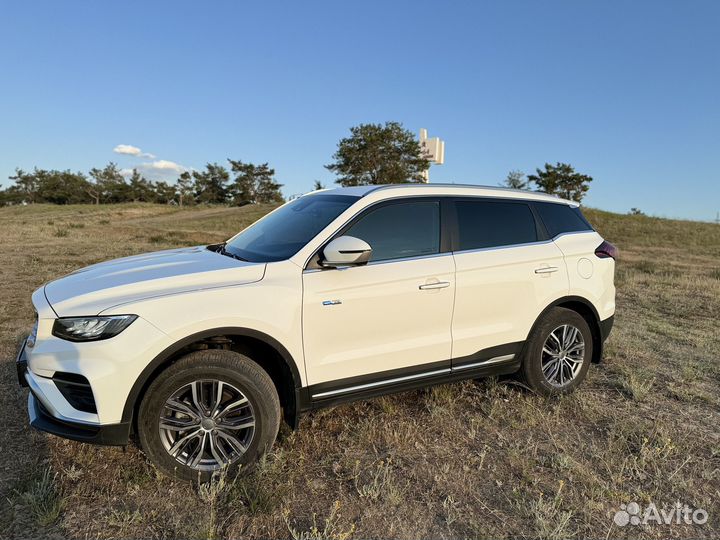 Geely Atlas Pro 1.5 AMT, 2023, 20 500 км