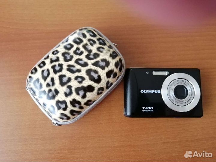 Компактный фотоаппарат