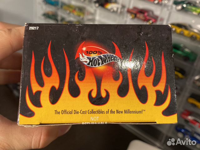 Hot wheels 100