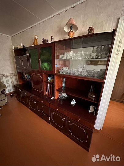 Стенка в гостиную бу