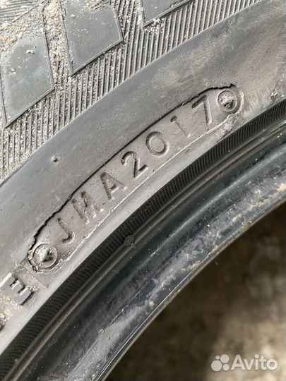 Bridgestone Dueler H/P 92A 265/50 R20