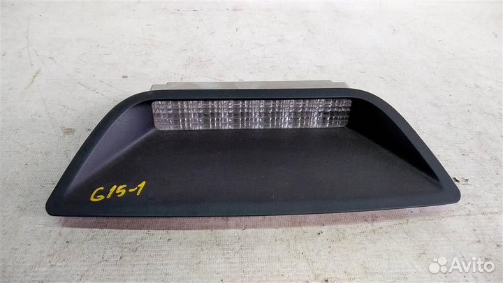 Фонарь задний дополнительный (стоп сигнал) Nissan