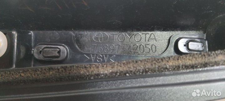 Спойлер задний правый Toyota Rav4 mxaa54L M20afks