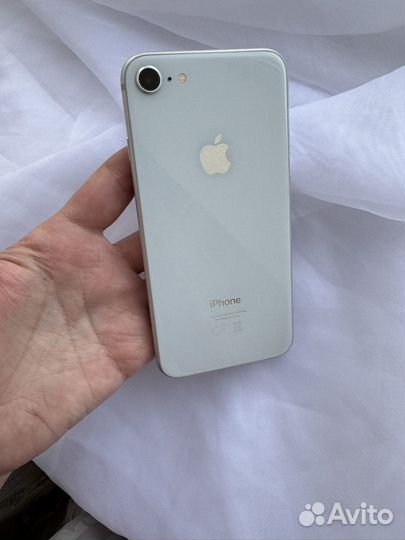 iPhone 8, 256 ГБ