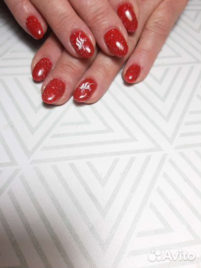 Наращивание ногтей