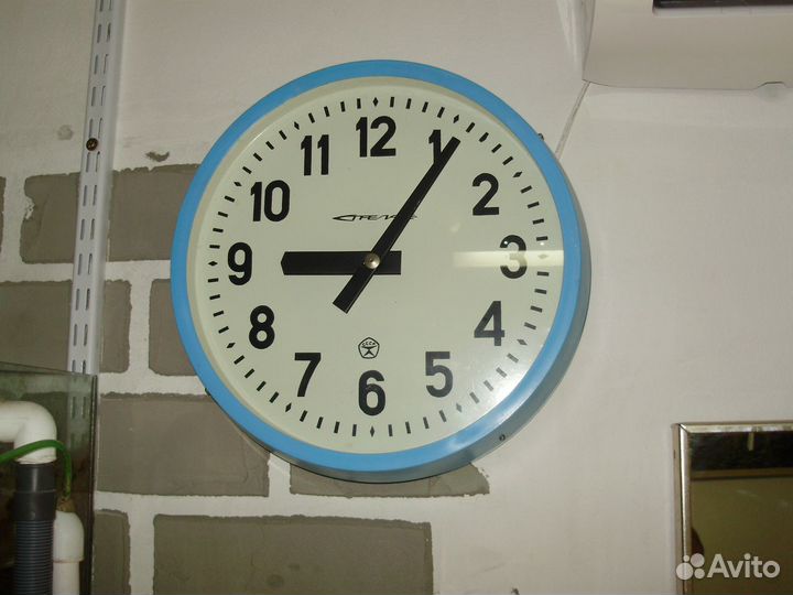 Часы эпчм первичные,1967 г. и вторичные-сигнальные