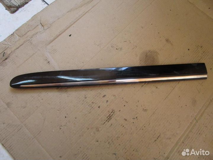 Молдинг двери w211 E-class 272 3.5 2005