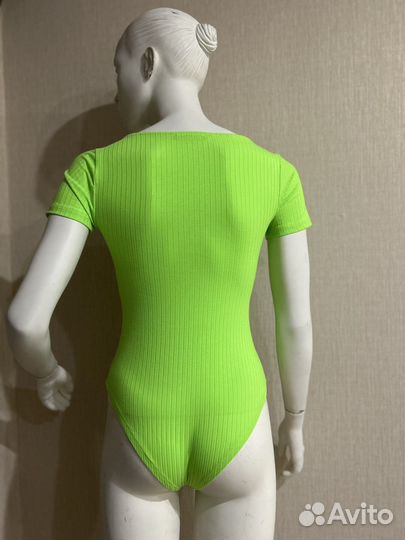 Очень яркое боди Select
