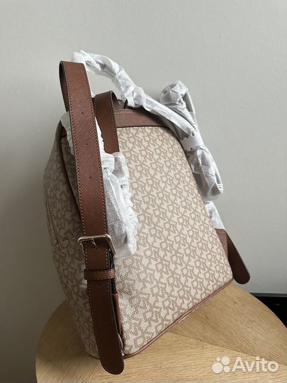 Рюкзак dkny оригинал новый сток