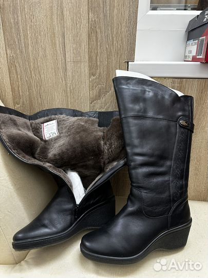 Ботинки женские