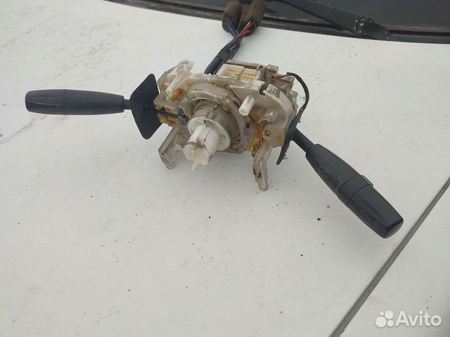 Kia sephia переключатель под рулевой стрекоза