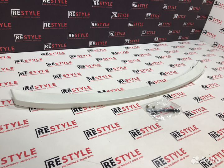 Спойлер на Багажник Toyota Corolla 180