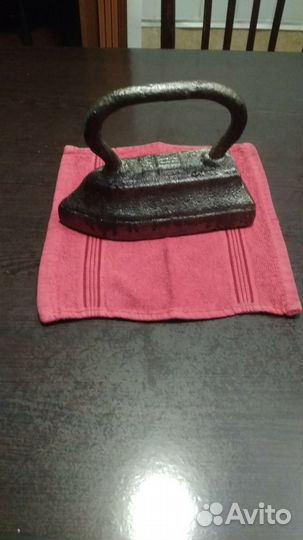 Утюг чугунный старинный