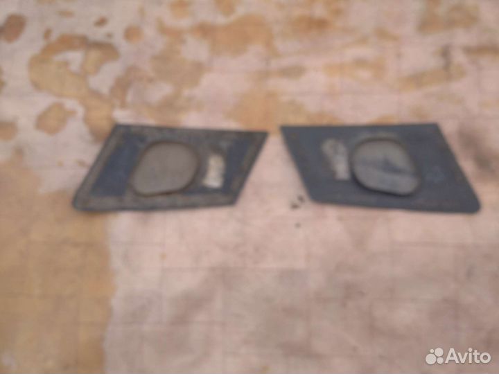 Уголок капота левый вольво внл 670