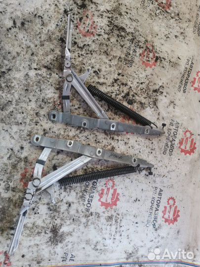 Петля крышки багажника Mercedes-Benz S W220 W220