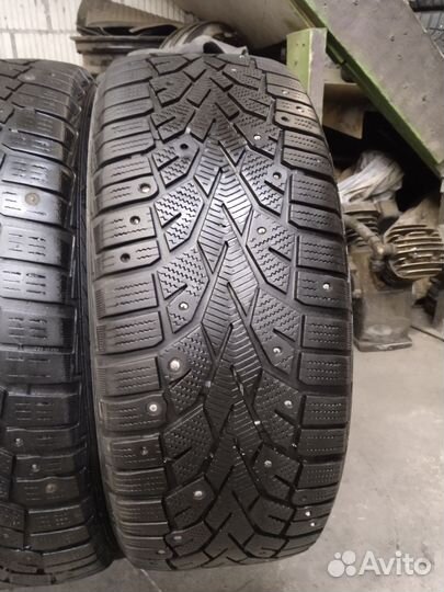 Gislaved NordFrost 100 215/60 R16