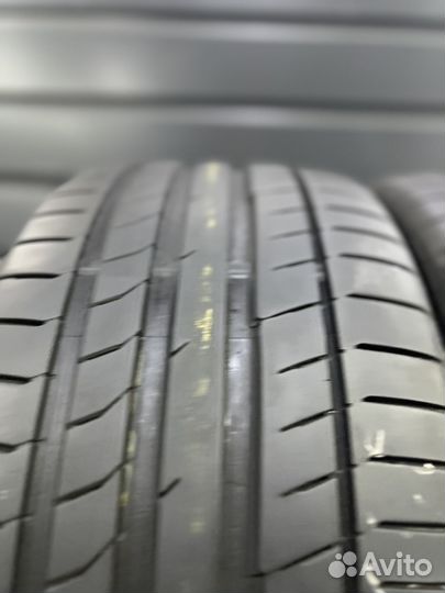 Continental ContiSportContact 5P 255/35 R19 99Y