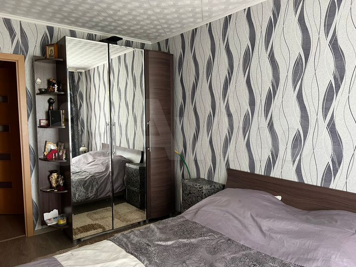 2-к. квартира, 52 м², 2/3 эт.