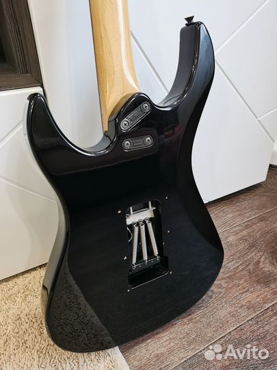 Электрогитара yamaha RGX 512 J