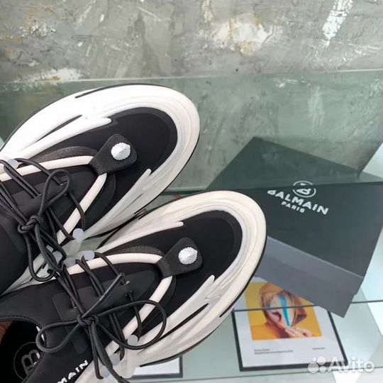 Кроссовки Balmain Unicorn, б/у