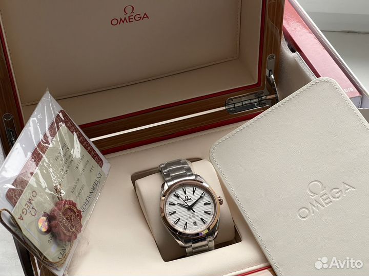 Omega Seamaster Aqua Terra XL Milk Face, 41мм