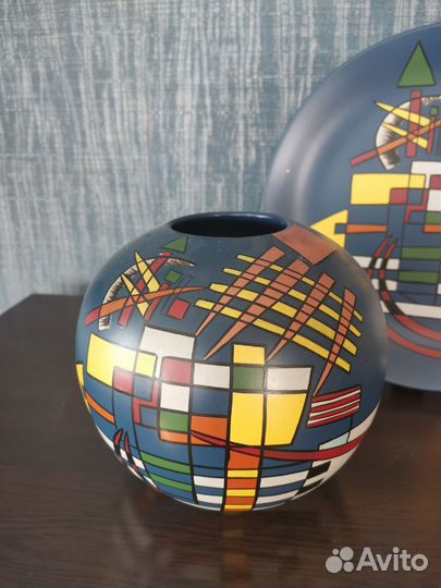 Декоративный комплект вазы и тарелка