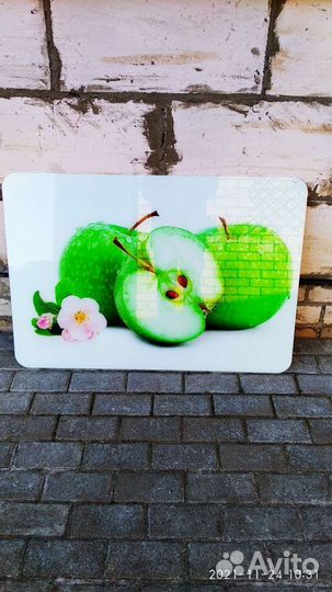 Стеклянная столешница