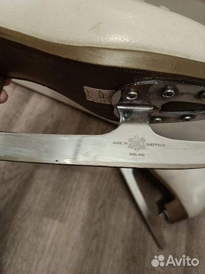 Коньки фигурные Risport