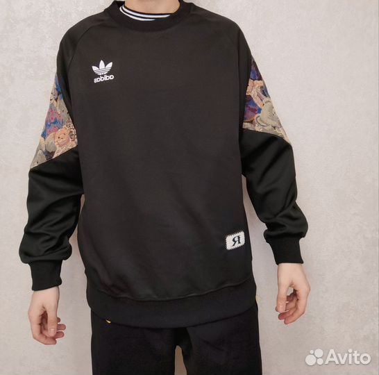 Свитшоты adidas