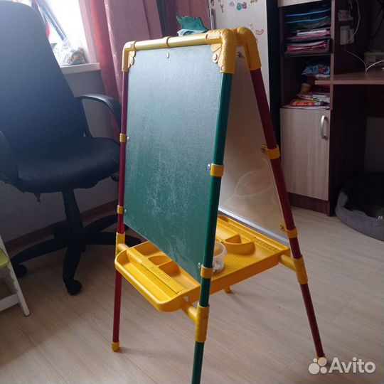 Мольберт детский двухсторонний
