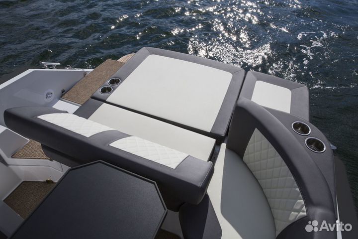 Моторная яхта Grandezza 25 S на заказ