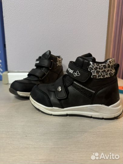Ботинки демисезонные для девочки 25 размер