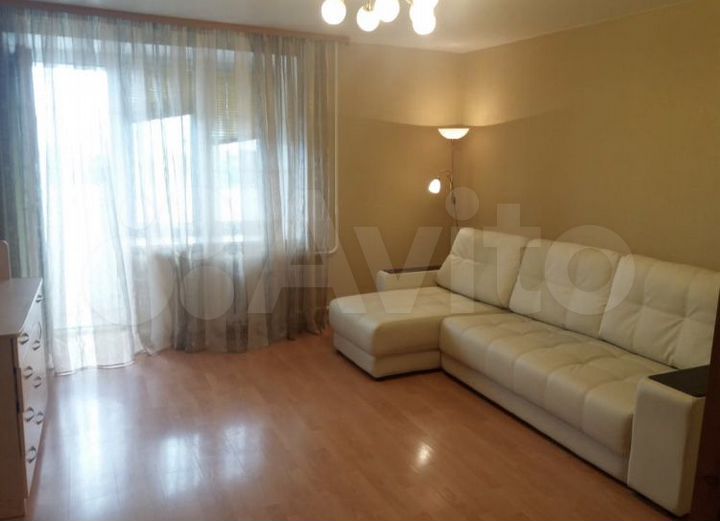 2-к. квартира, 65 м², 11/12 эт.