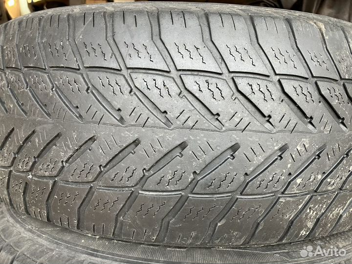 Goodyear UltraGrip 265/65 R17 112T