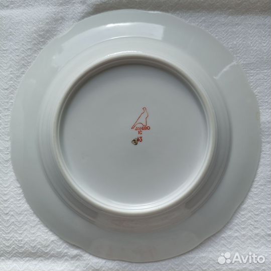 Тарелка Дулево